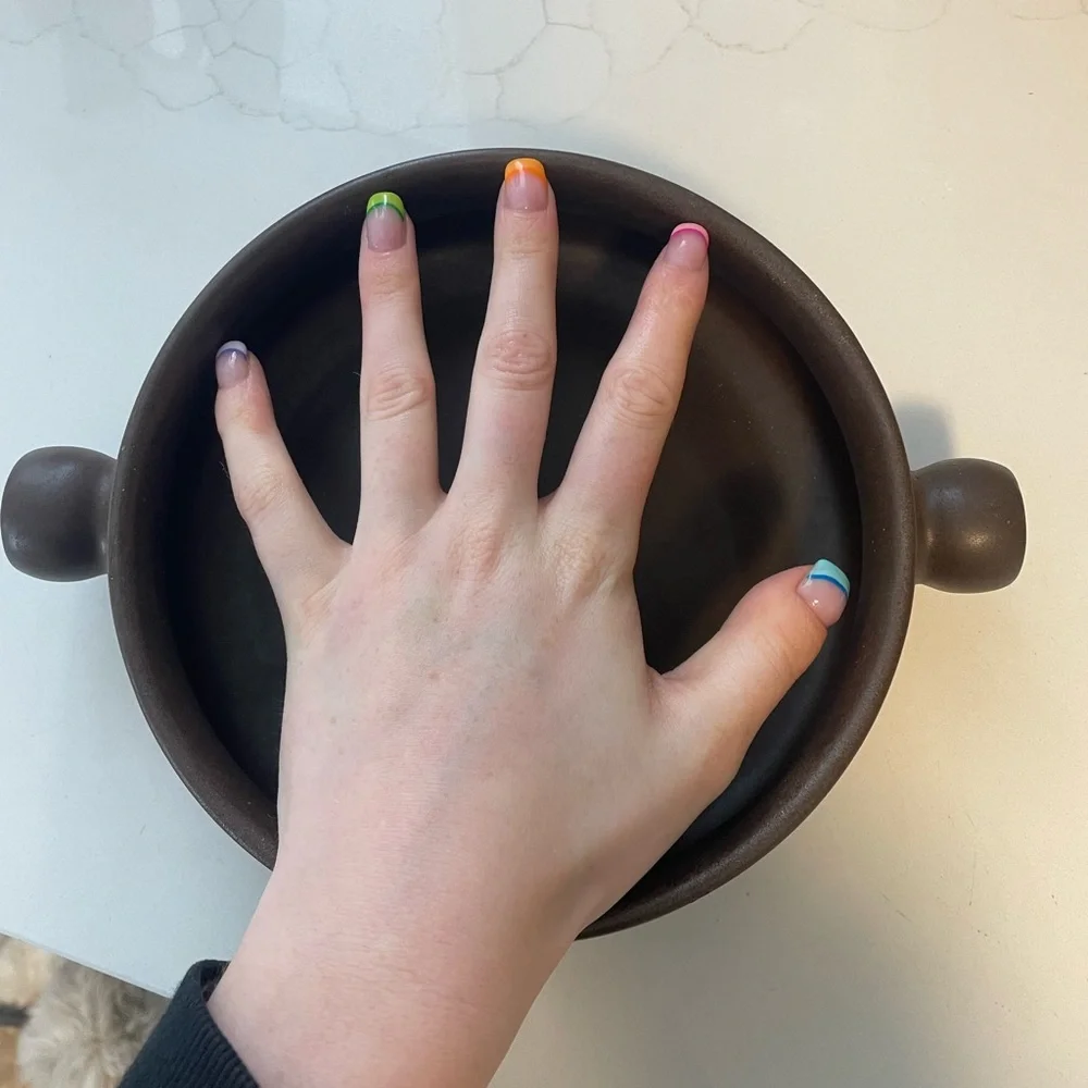 Stoneware Container - Picture 4 of 4